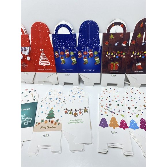 24pc Cute Foldable Cardboard Christmas Treat Boxes Cupcake Holders Holiday New - Picture 6 of 12
